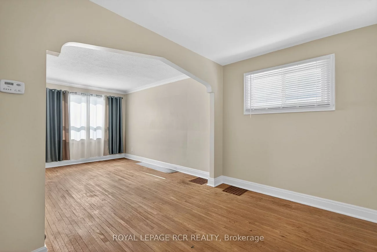 64, Schell, Briar Hill-Belgravia, Toronto