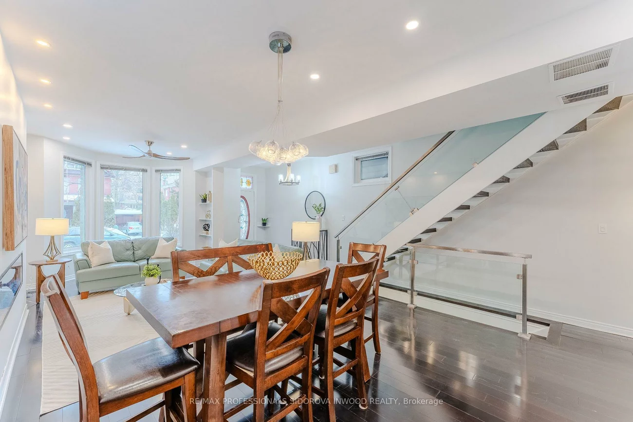 30, Boustead, High Park-Swansea, Toronto