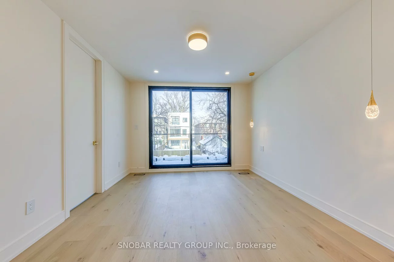 104, Newcastle, Mimico, Toronto