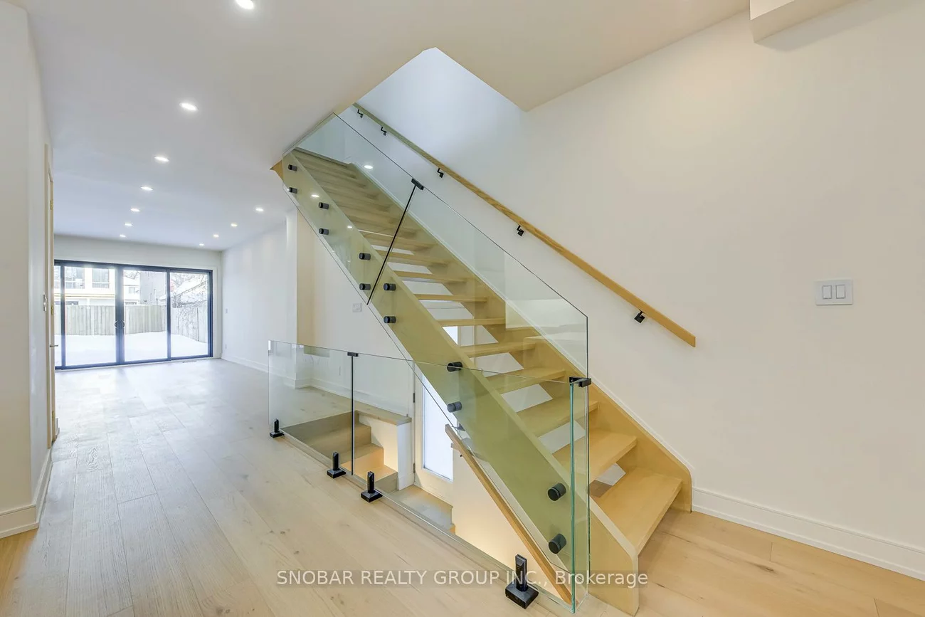 104, Newcastle, Mimico, Toronto