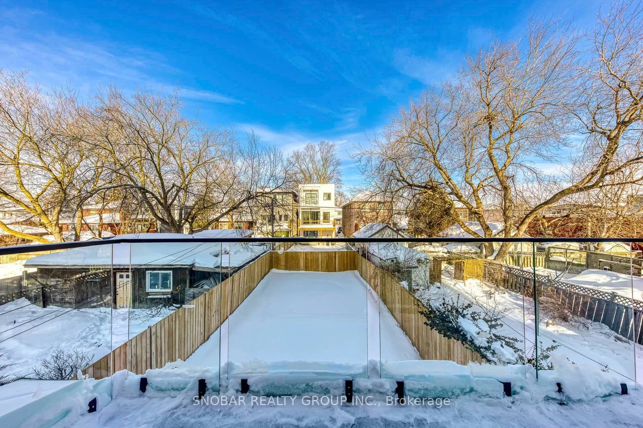 104, Newcastle, Mimico, Toronto