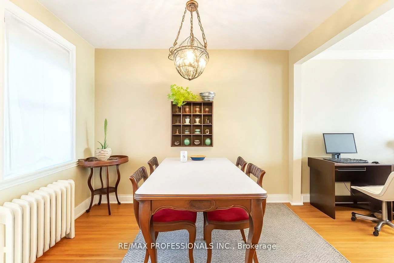 40, Warren, Lambton Baby Point, Toronto