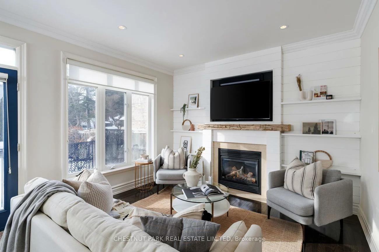 5, Tyre, Islington-City Centre West, Toronto