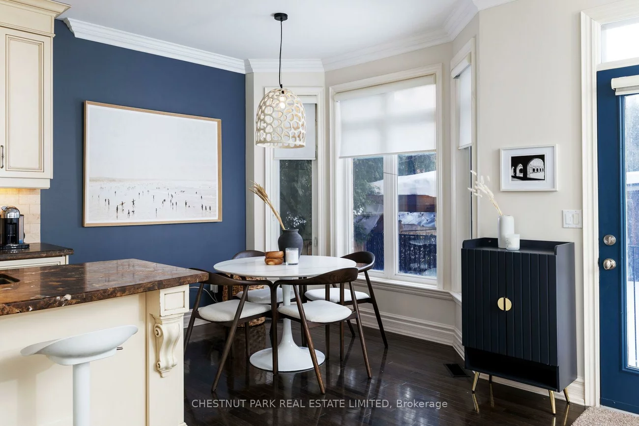 5, Tyre, Islington-City Centre West, Toronto