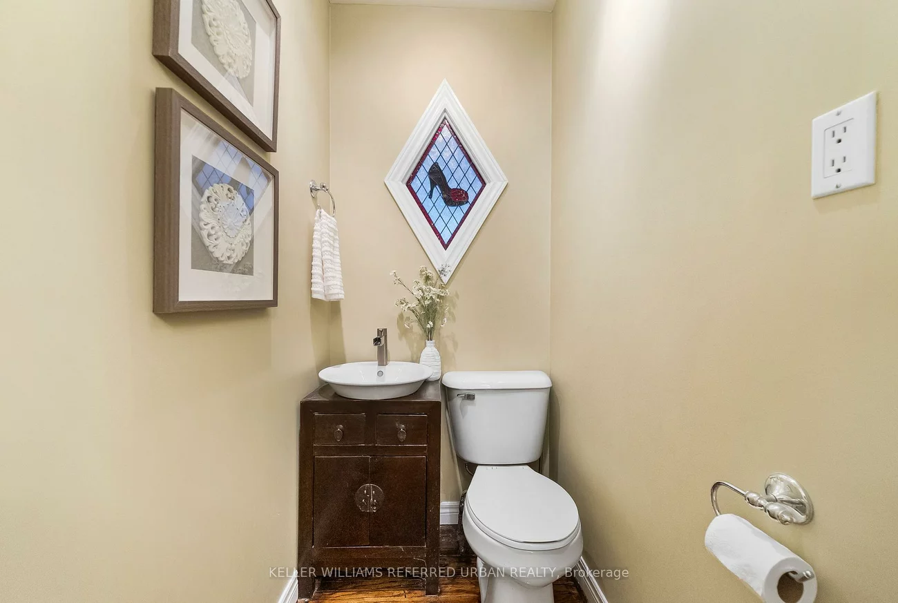 12, Cowan, South Parkdale, Toronto