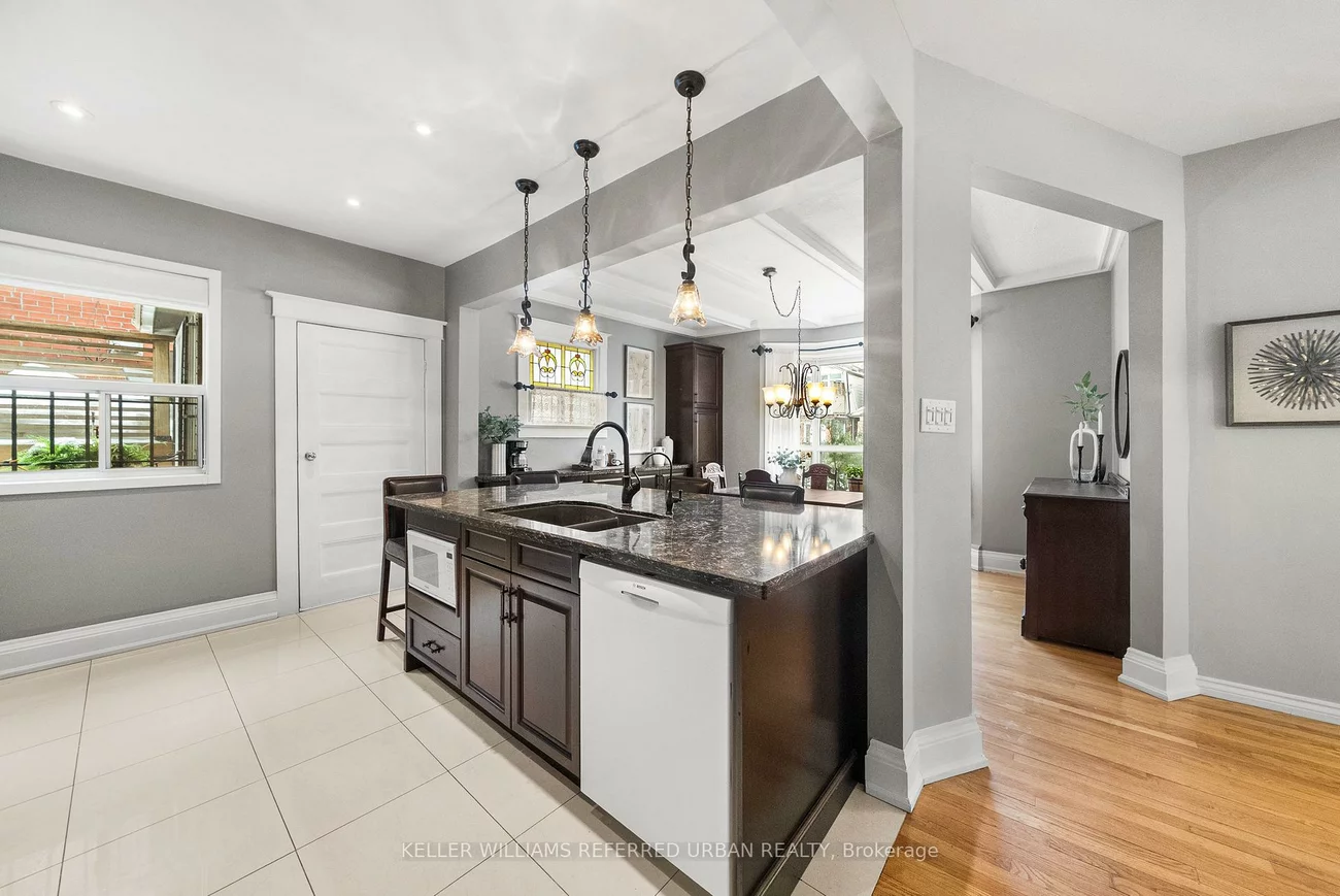 12, Cowan, South Parkdale, Toronto