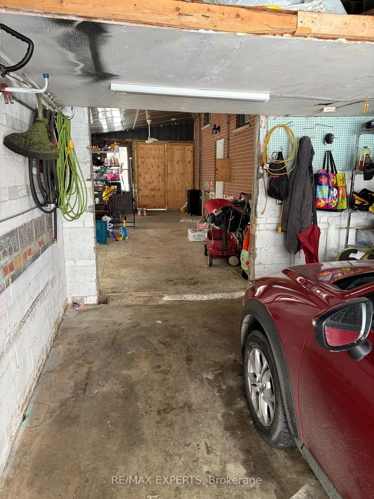 327, Jeffcoat, West Humber-Clairville, Toronto