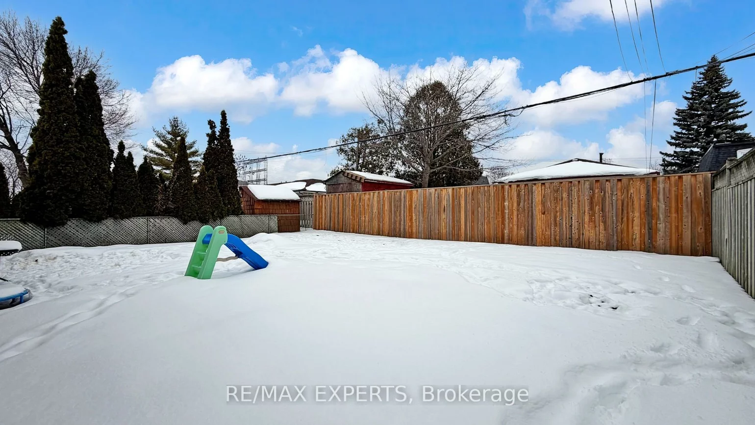 327, Jeffcoat, West Humber-Clairville, Toronto