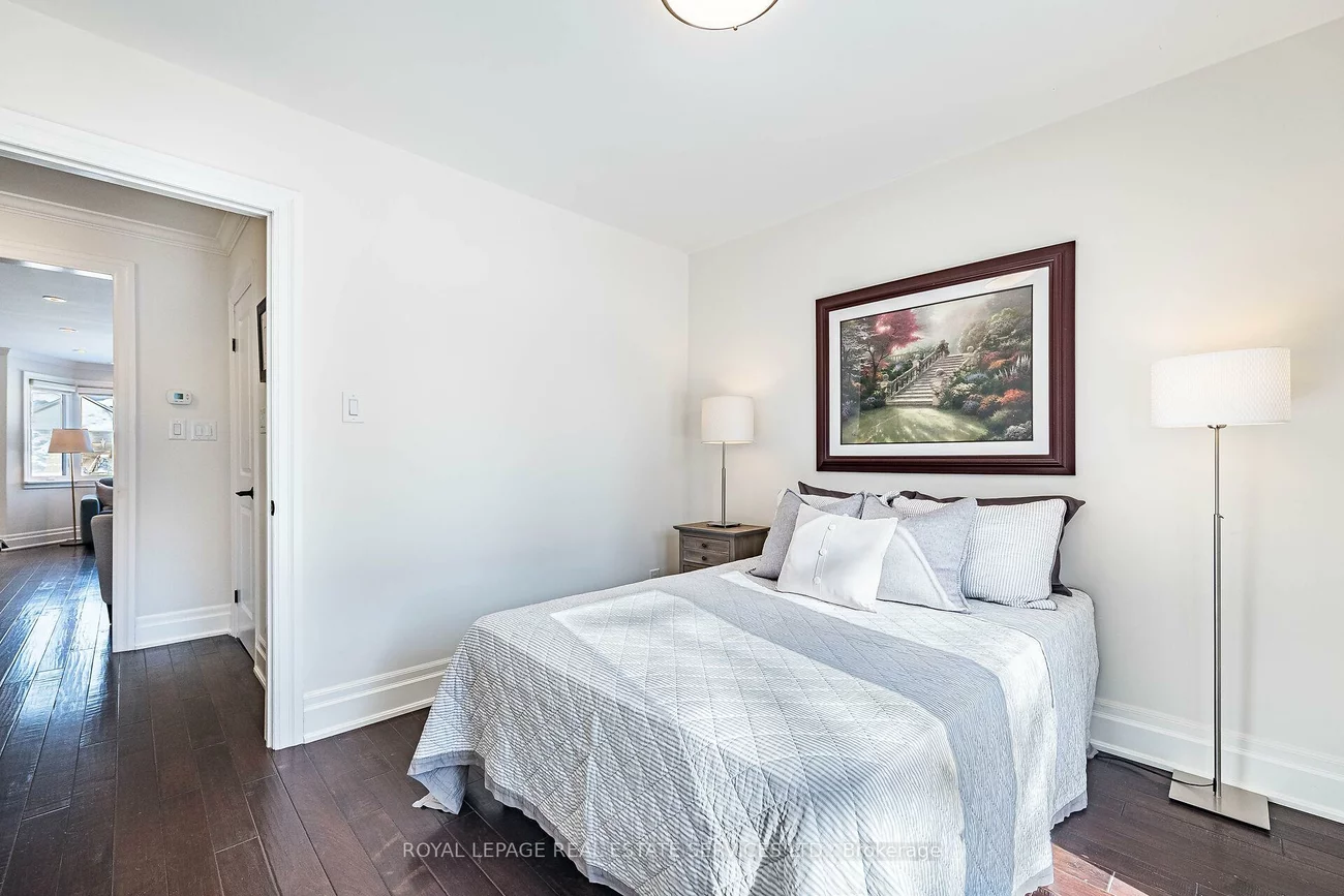 41, Ash, Long Branch, Toronto