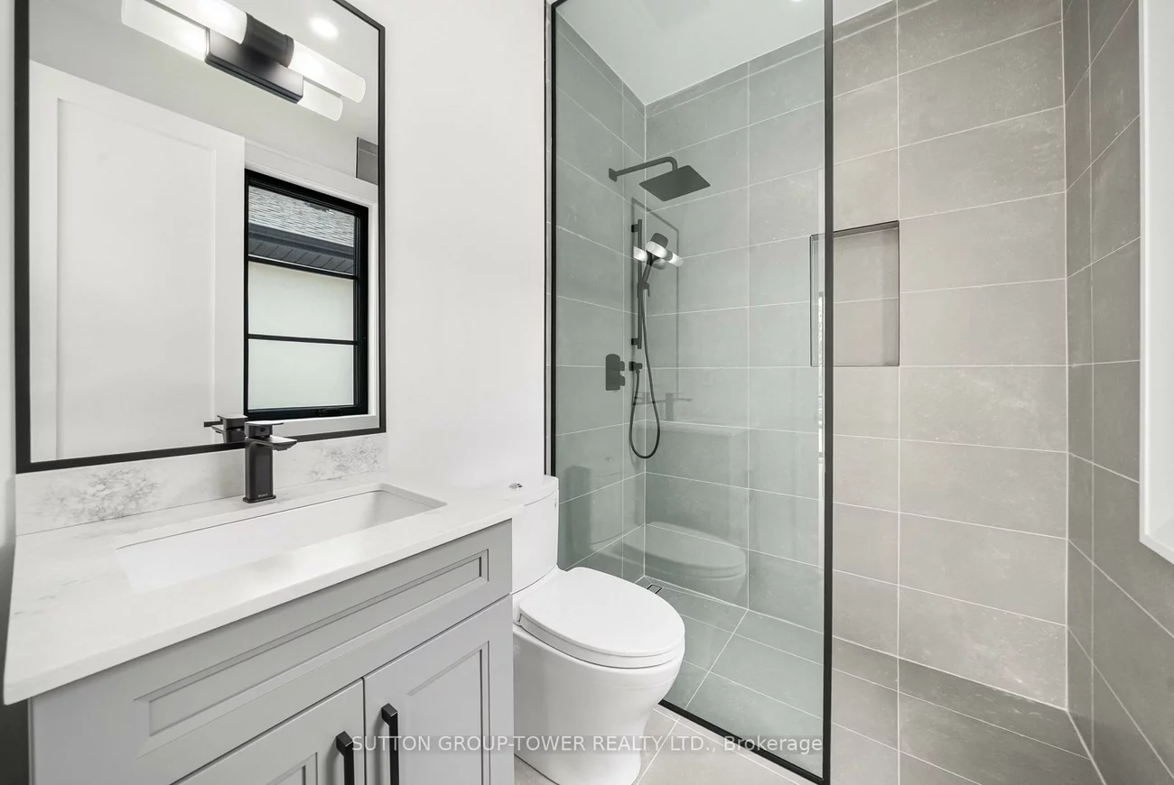 121, Edgecroft, Stonegate-Queensway, Toronto