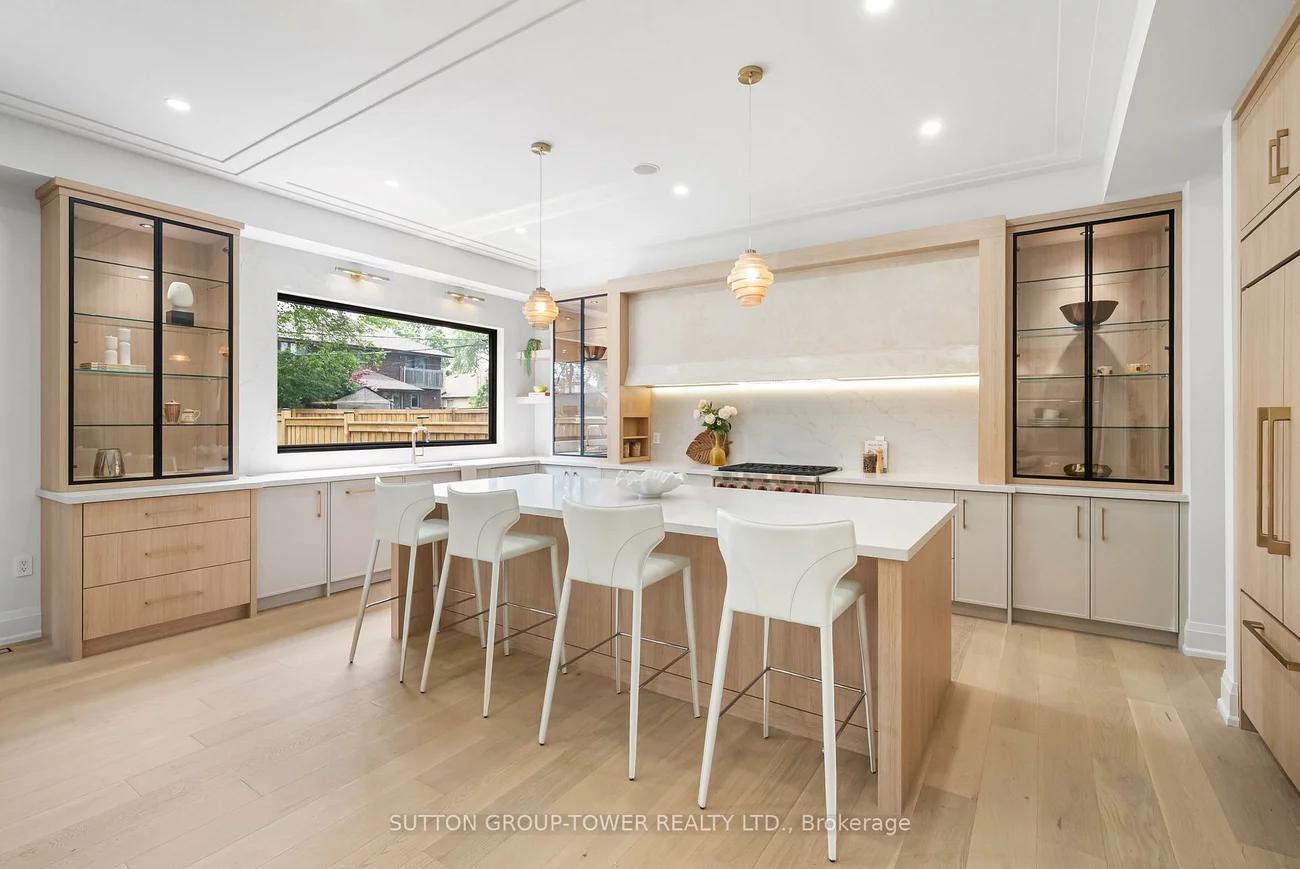 121, Edgecroft, Stonegate-Queensway, Toronto