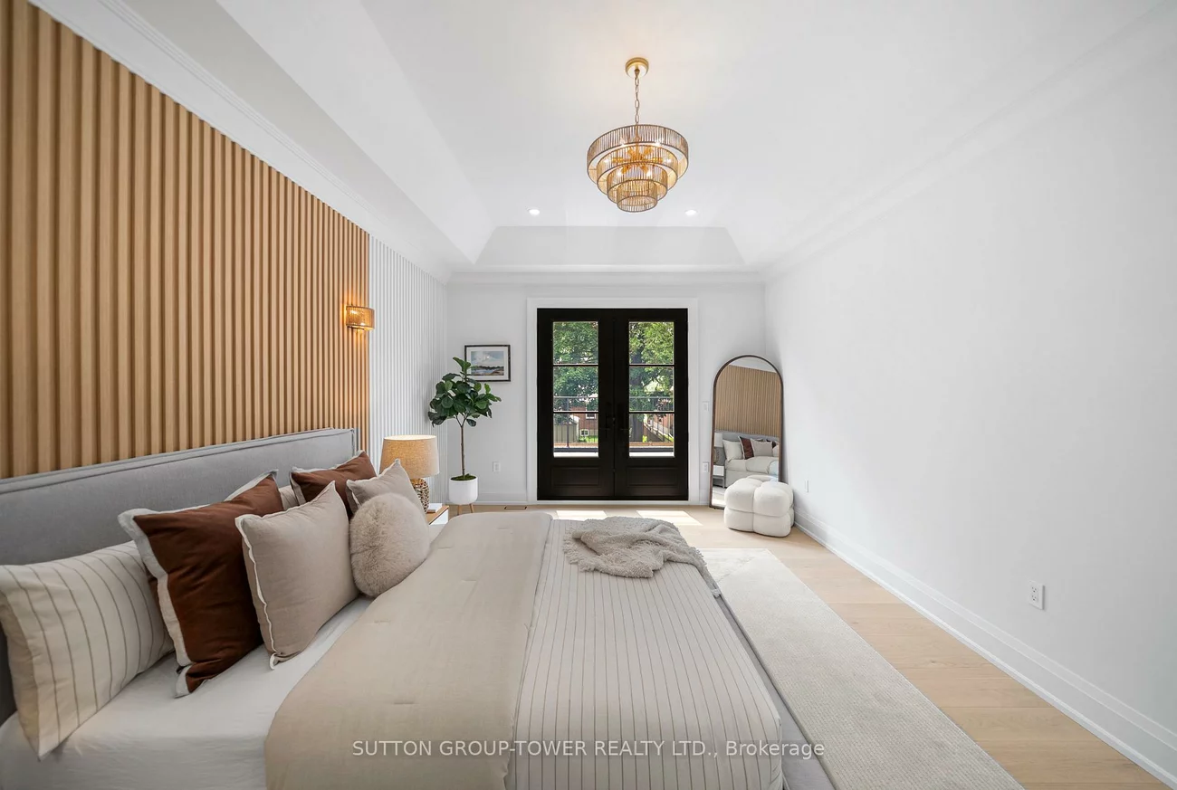 121, Edgecroft, Stonegate-Queensway, Toronto