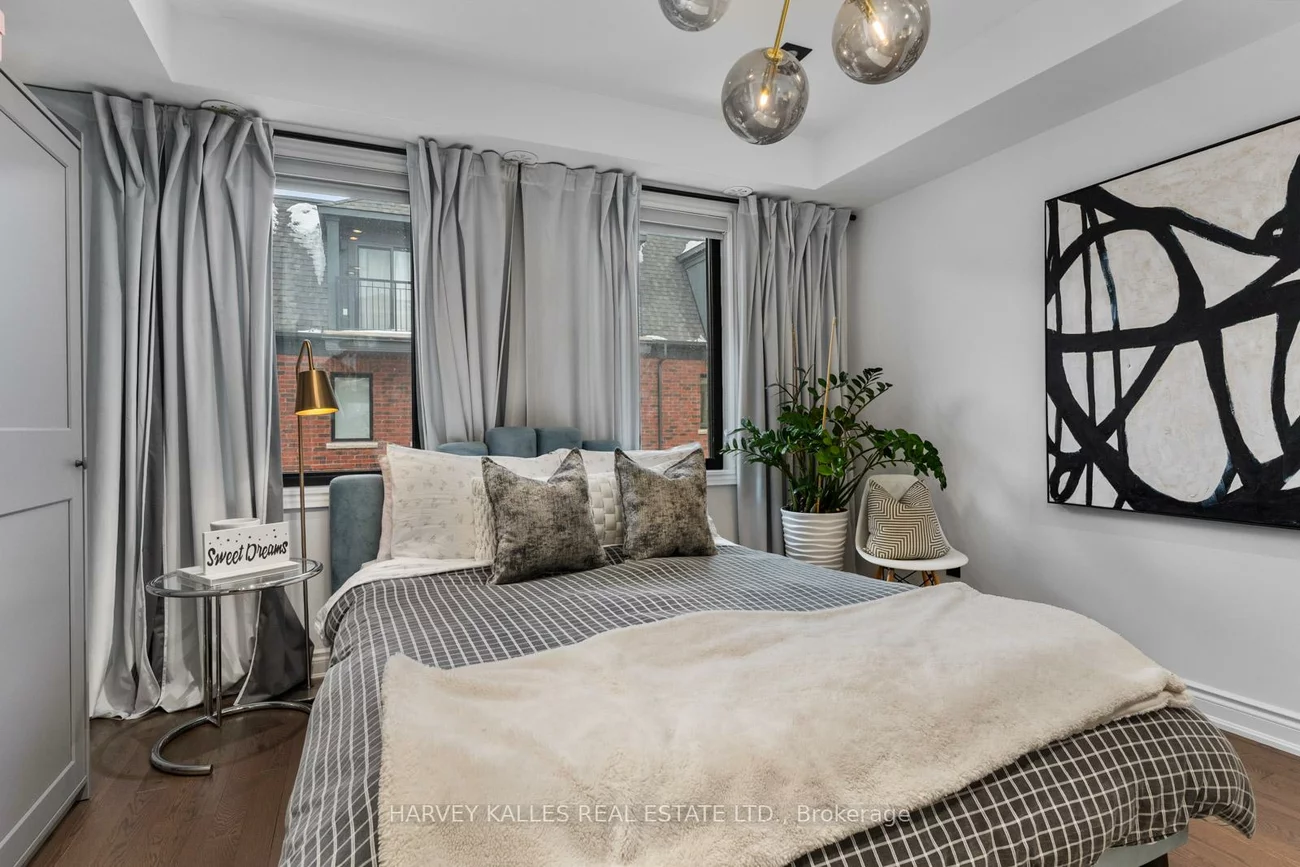 80, Daisy, Long Branch, Toronto