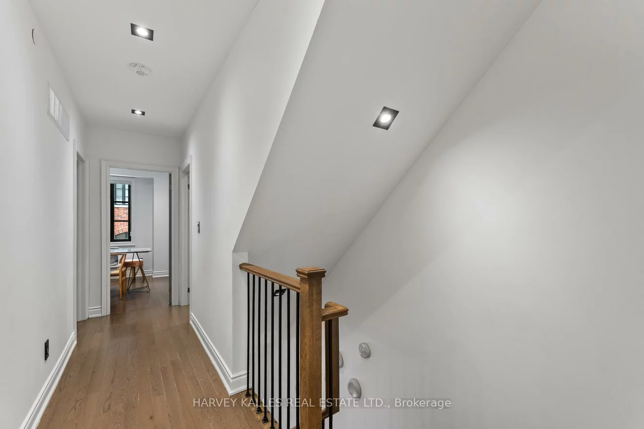 80, Daisy, Long Branch, Toronto