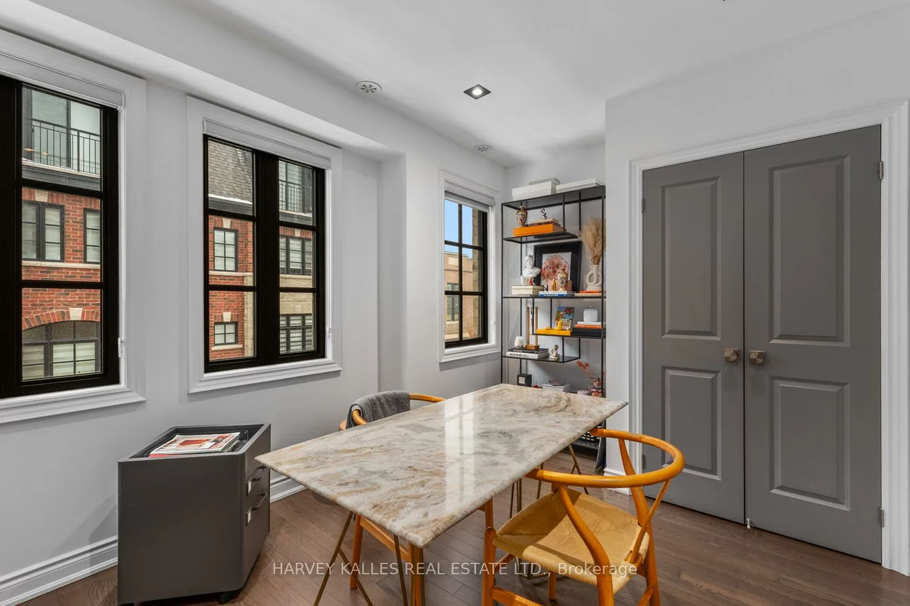 80, Daisy, Long Branch, Toronto