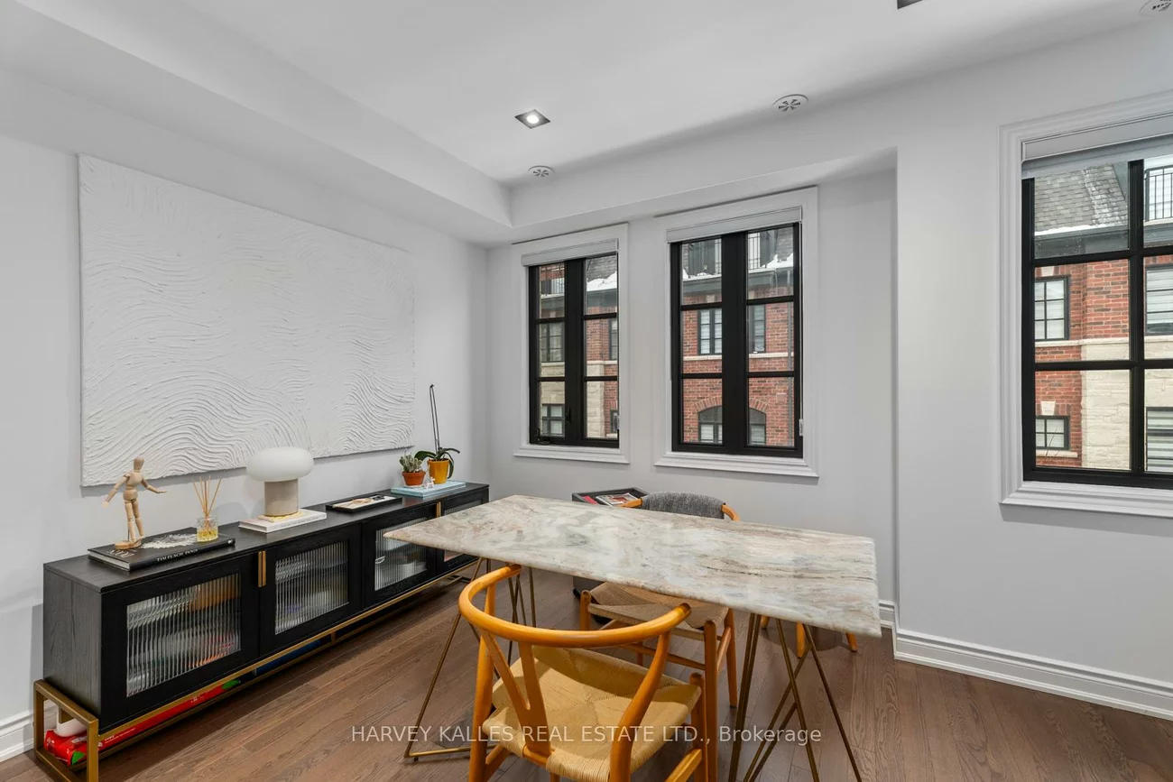 80, Daisy, Long Branch, Toronto