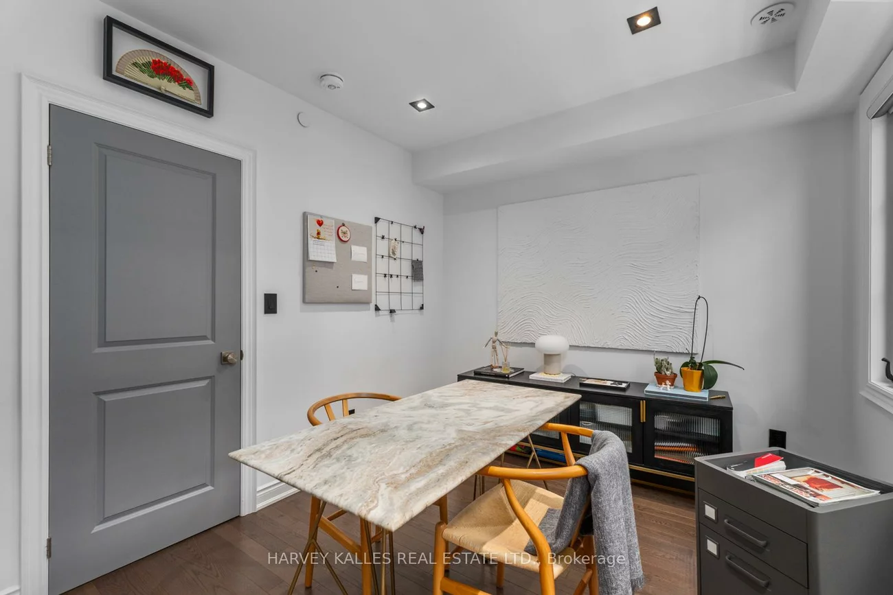 80, Daisy, Long Branch, Toronto