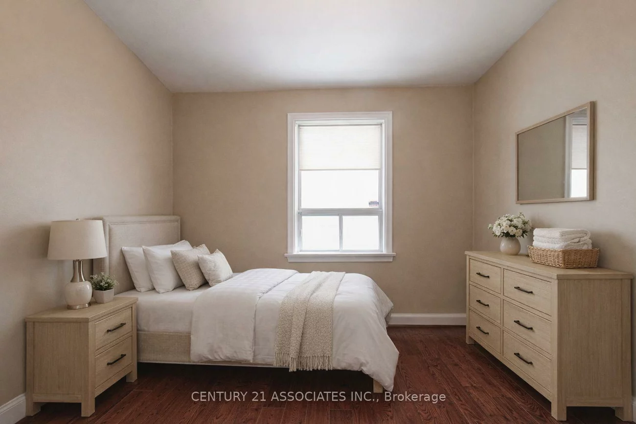 421, Lanor, Alderwood, Toronto