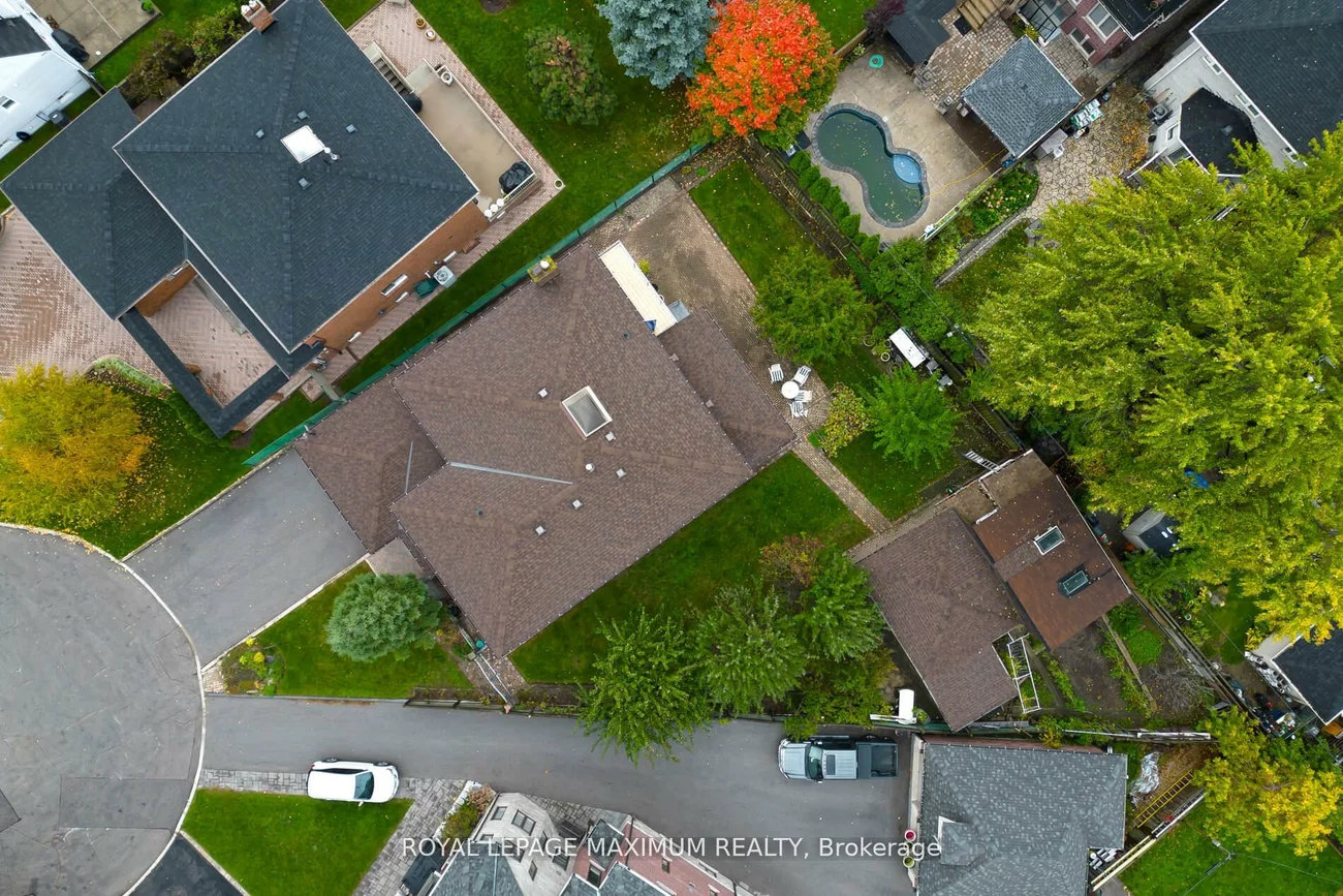 119, Glen Long, Yorkdale-Glen Park, Toronto