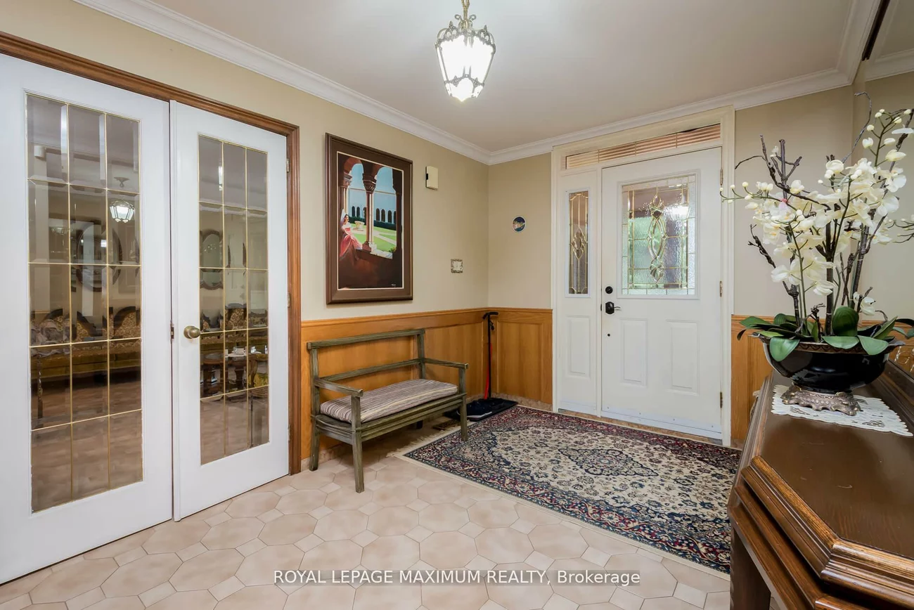 119, Glen Long, Yorkdale-Glen Park, Toronto