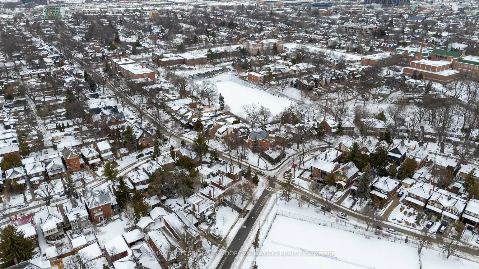 124, Evelyn, High Park North, Toronto