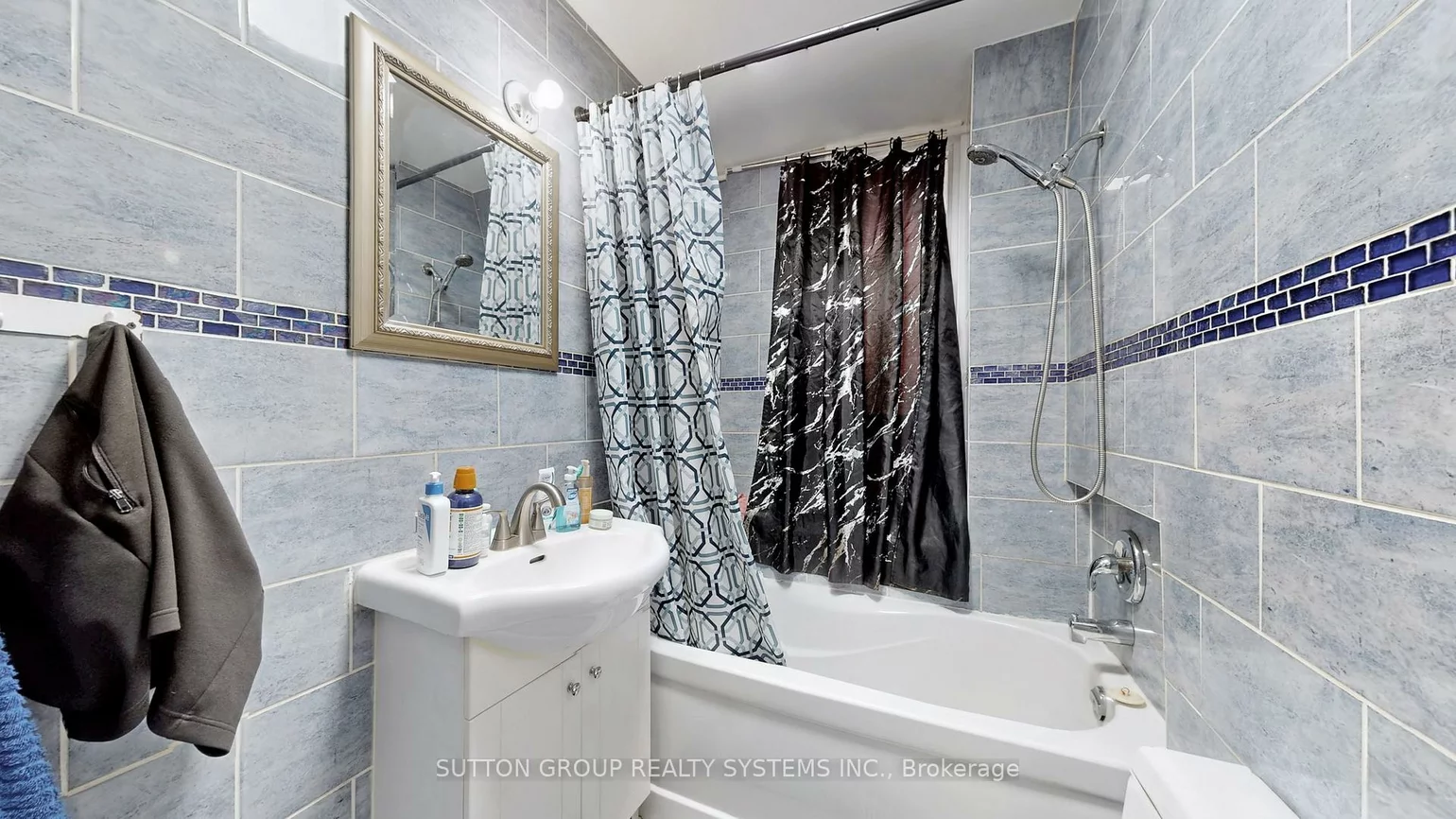 337, Perth, Dovercourt-Wallace Emerson-Junction, Toronto