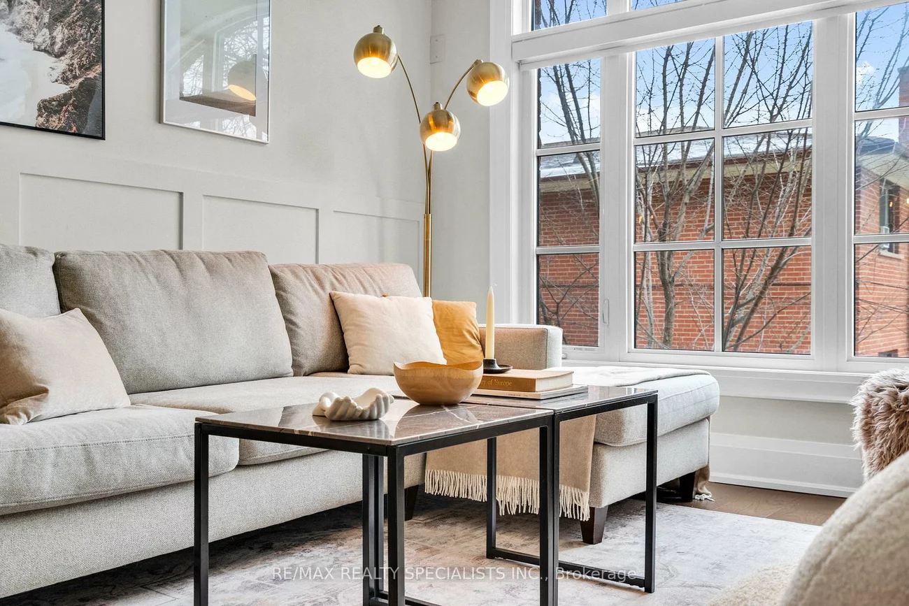 71, Elder, Long Branch, Toronto