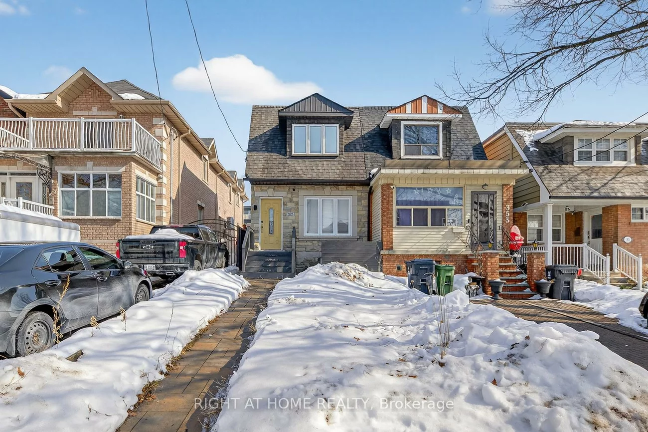 355, Caledonia, Caledonia-Fairbank, Toronto