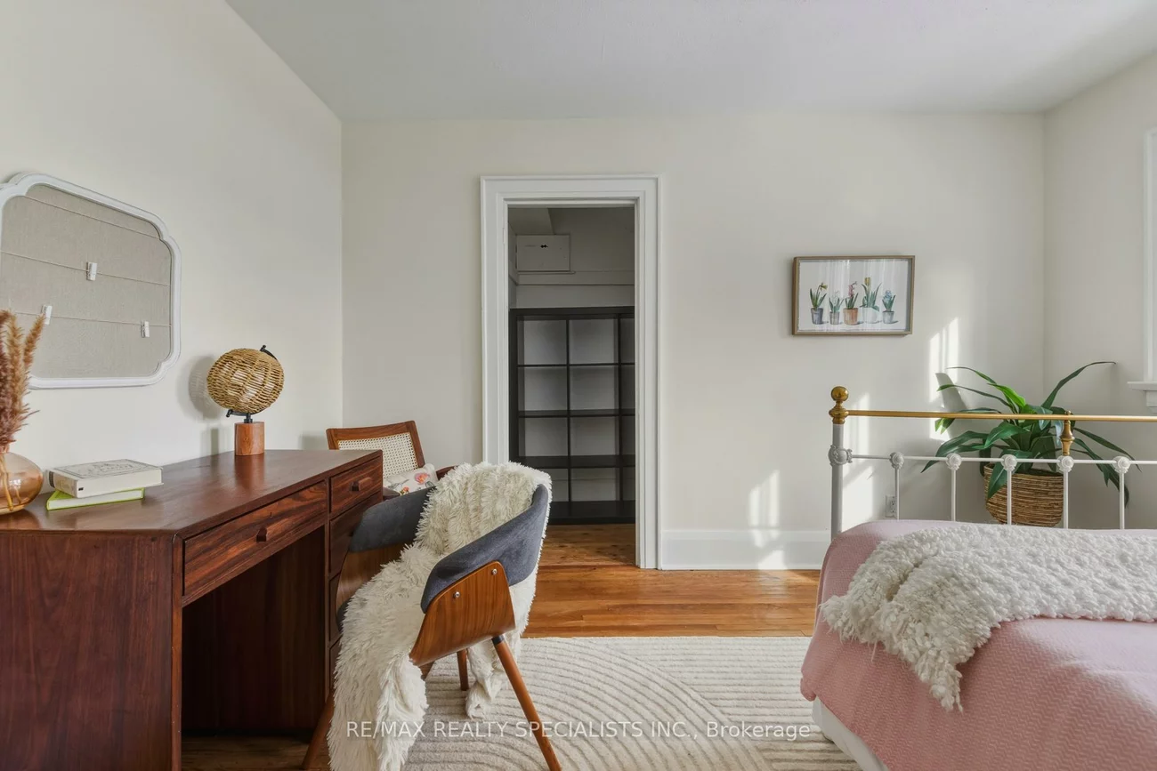 15, Eastbourne, Mimico, Toronto