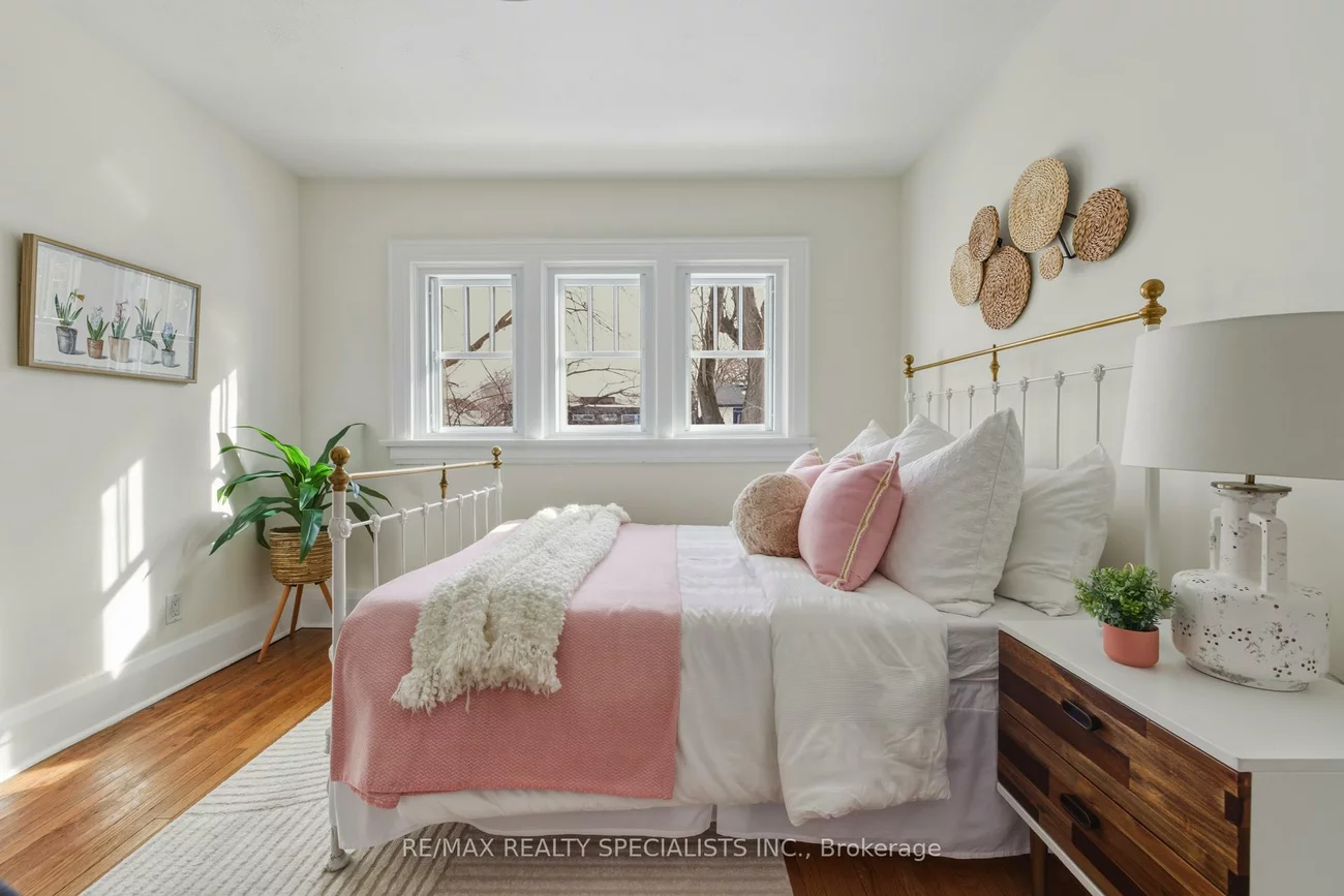 15, Eastbourne, Mimico, Toronto