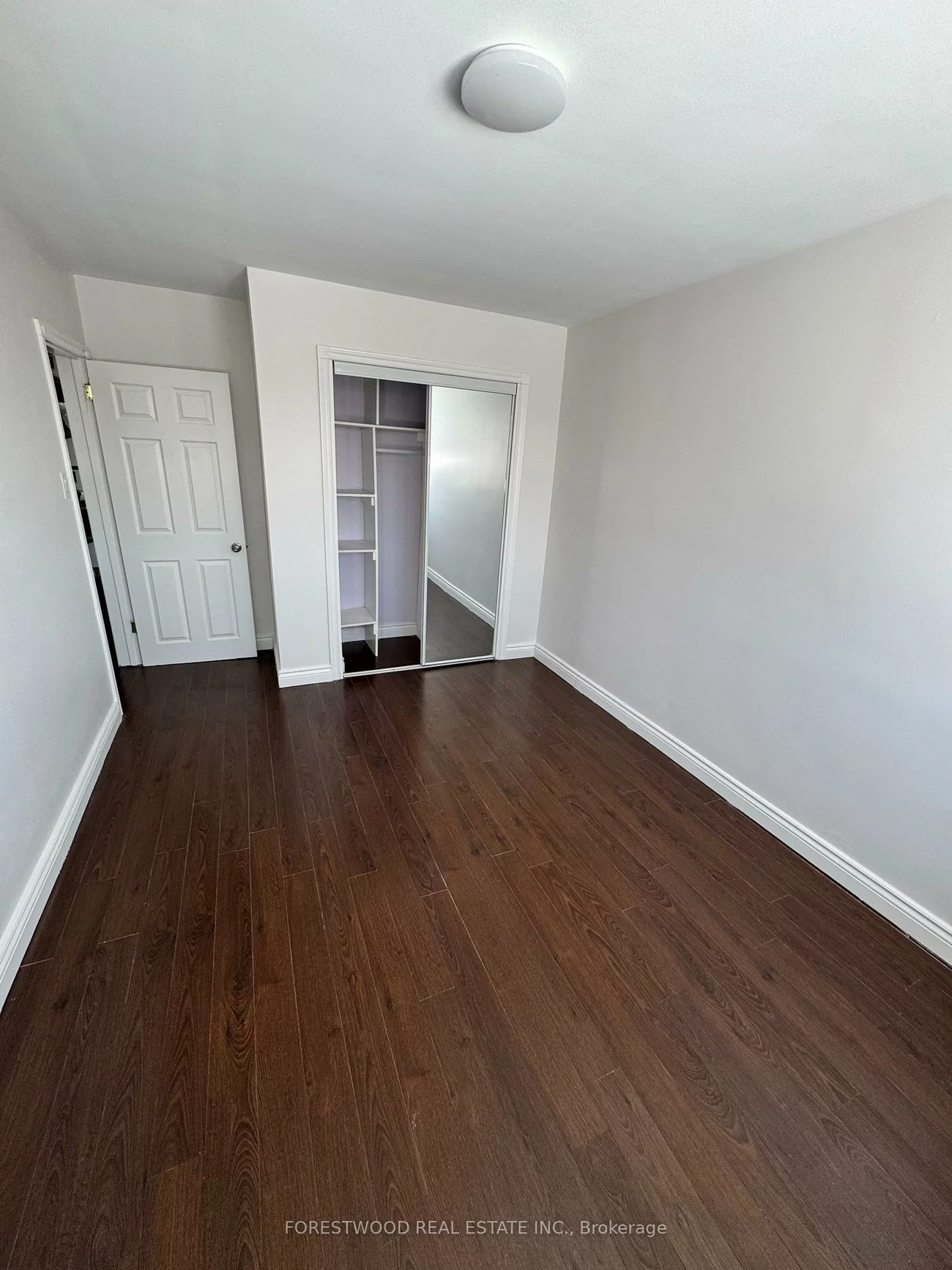 2566, Keele, Maple Leaf, Toronto