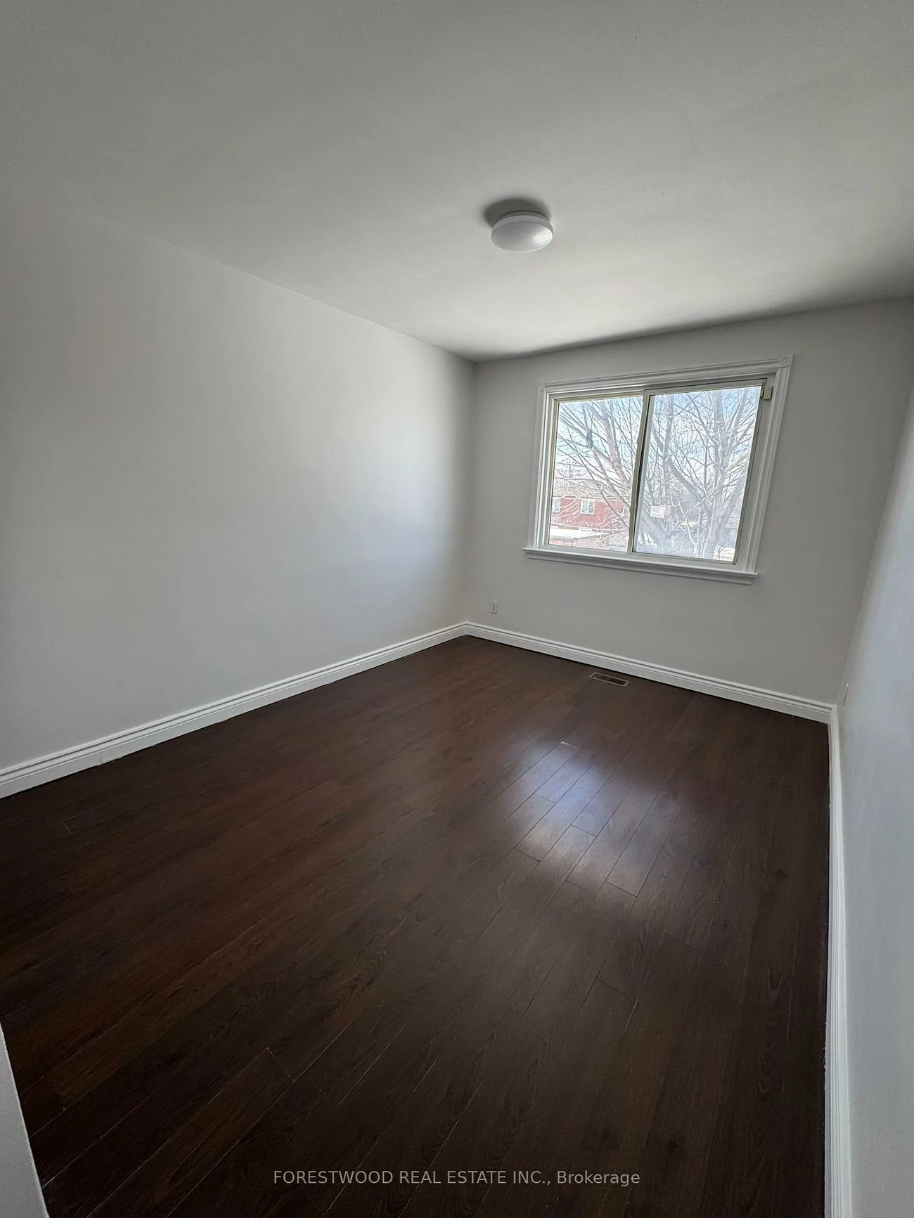 2566, Keele, Maple Leaf, Toronto