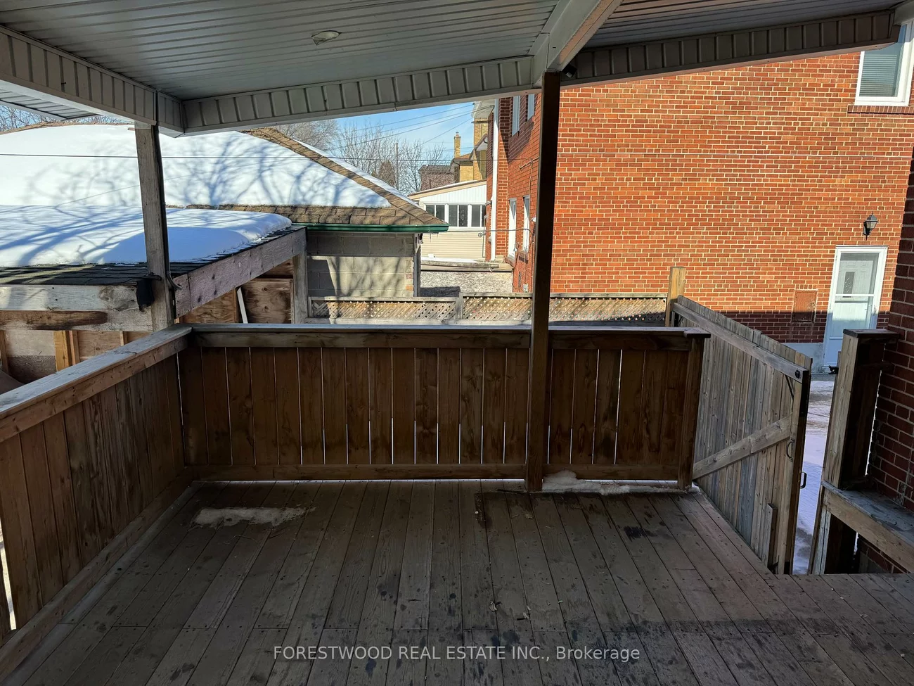 2566, Keele, Maple Leaf, Toronto