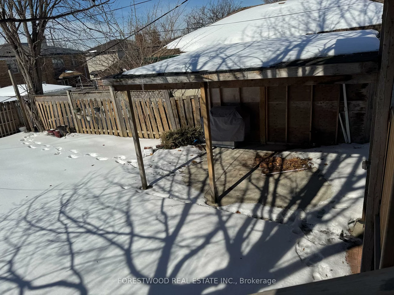 2566, Keele, Maple Leaf, Toronto