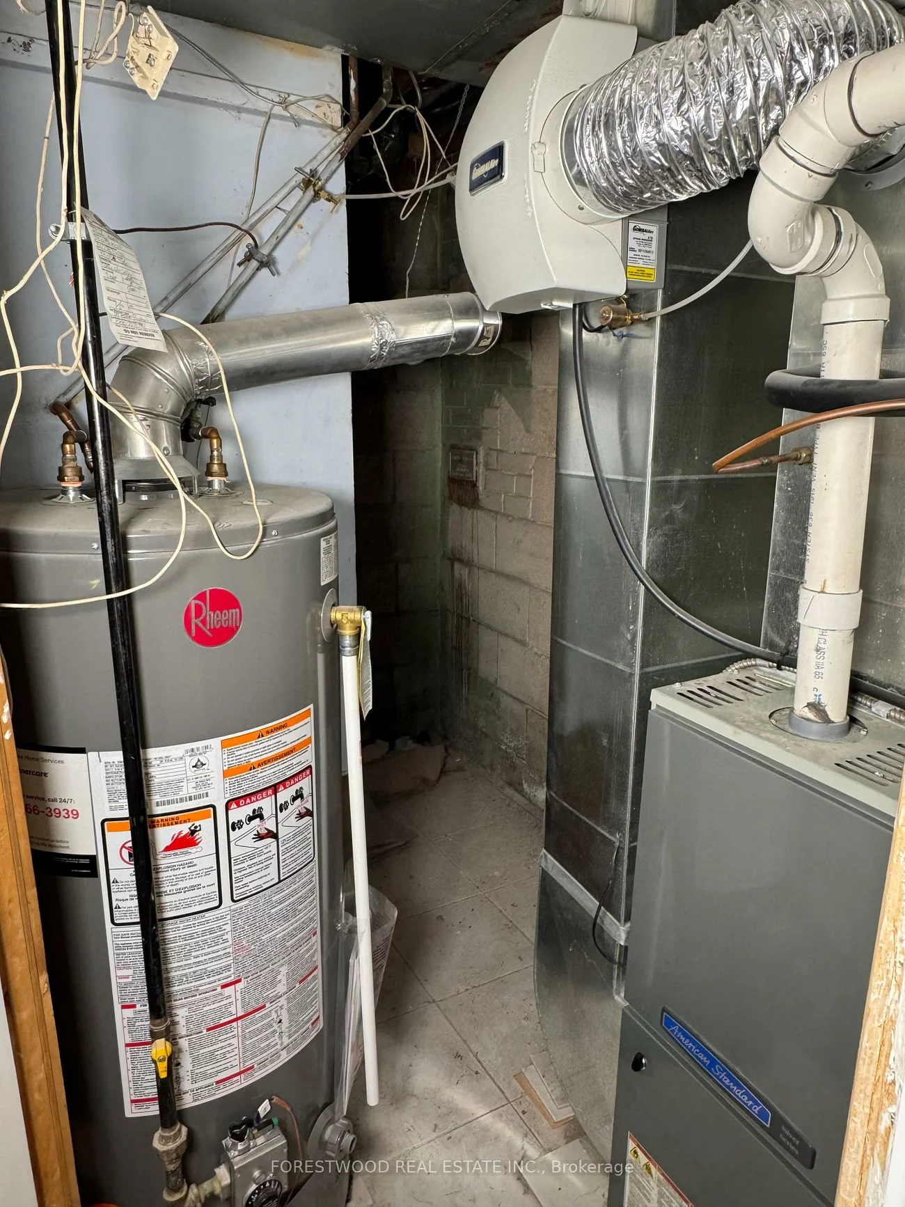 2566, Keele, Maple Leaf, Toronto