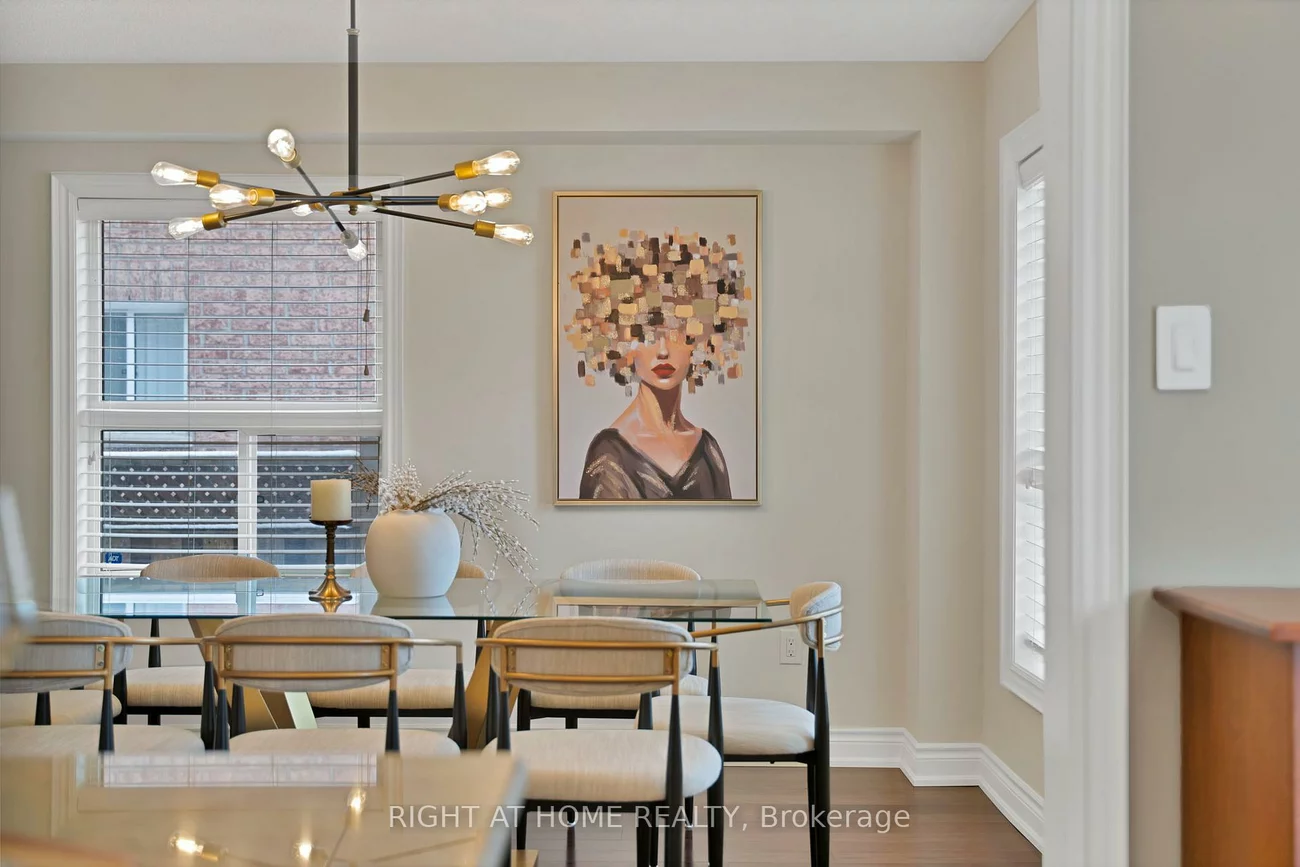 215, Queenslea, Humberlea-Pelmo Park W4, Toronto