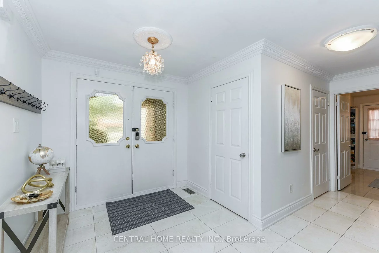 4, Robaldon, Edenbridge-Humber Valley, Toronto