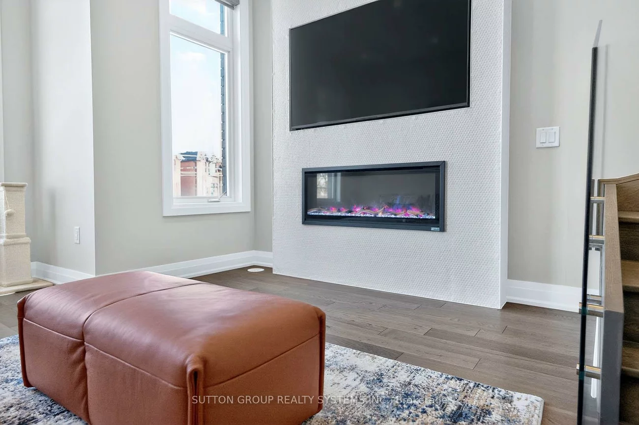 1126A, Islington, Islington-City Centre West, Toronto