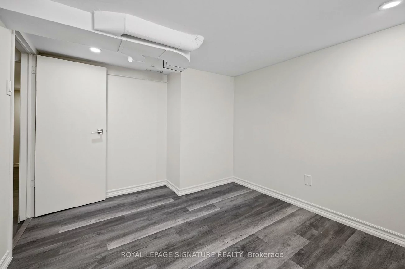 28, Eagle, Stonegate-Queensway, Toronto