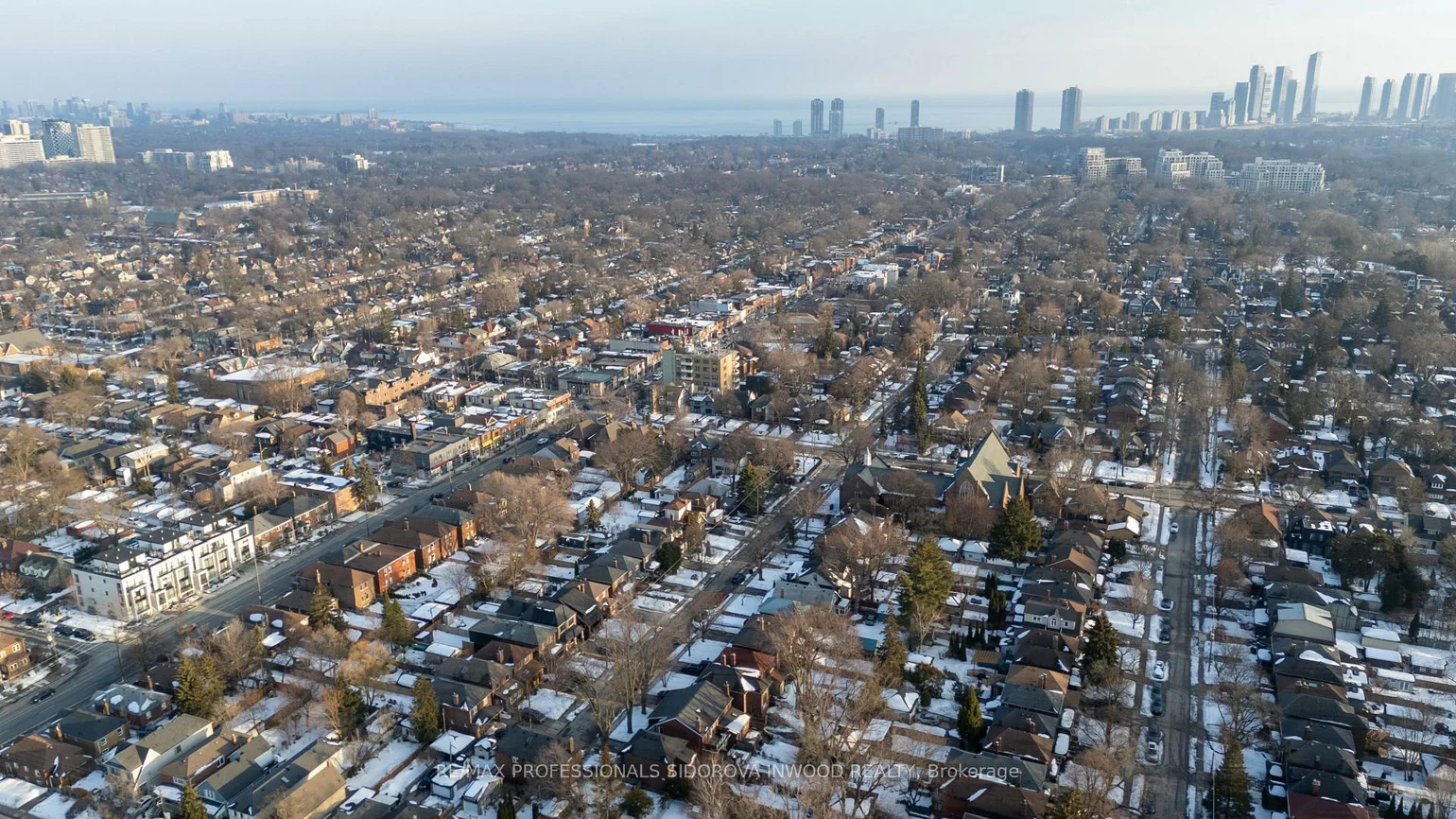 44, Thornhill, Lambton Baby Point, Toronto