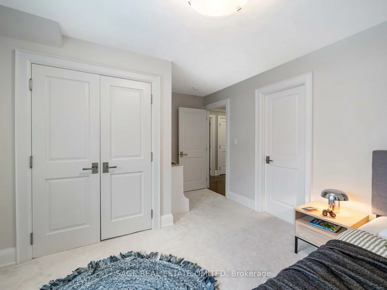 925, Royal York, Stonegate-Queensway, Toronto