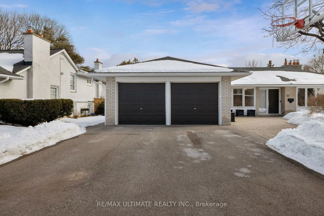 27, Ravensbourne, Princess-Rosethorn, Toronto