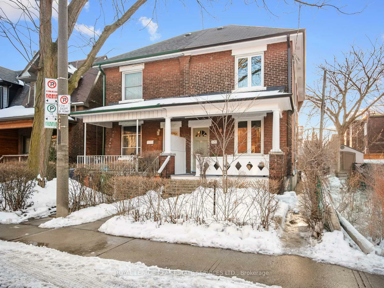 574, St Clarens, Dovercourt-Wallace Emerson-Junction, Toronto