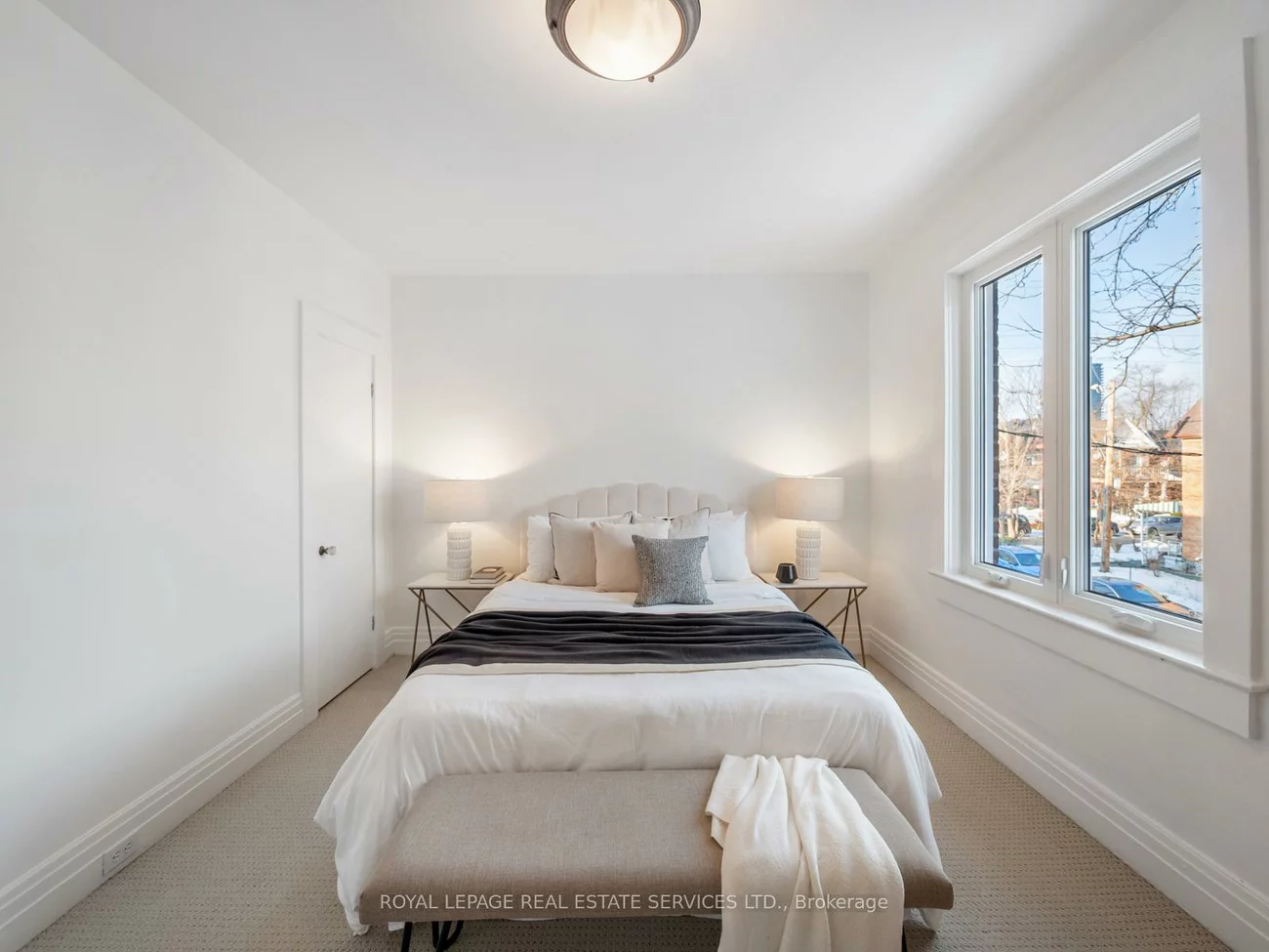 574, St Clarens, Dovercourt-Wallace Emerson-Junction, Toronto