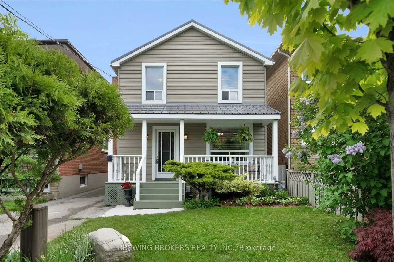 72, Thirteenth, New Toronto, Toronto