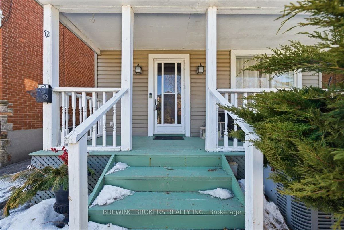 72, Thirteenth, New Toronto, Toronto