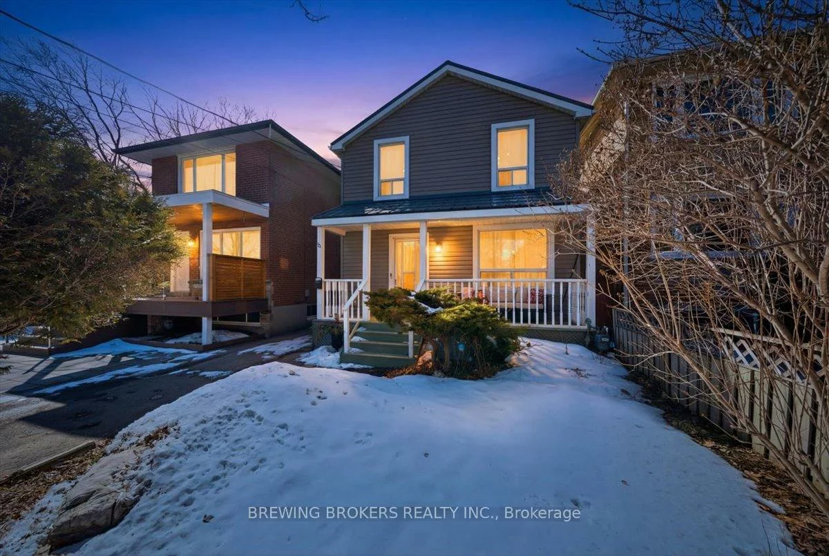 72, Thirteenth, New Toronto, Toronto