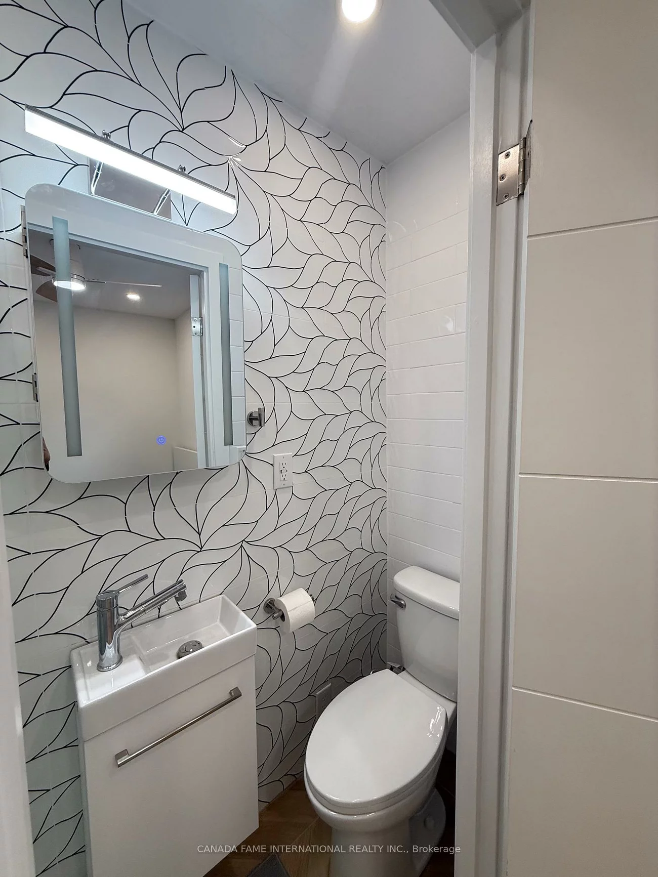 1235, Glencairn, Yorkdale-Glen Park, Toronto