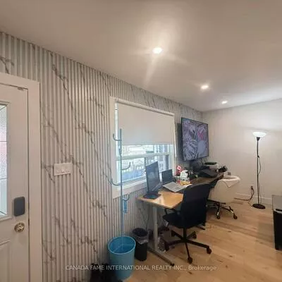 1235, Glencairn, Yorkdale-Glen Park, Toronto