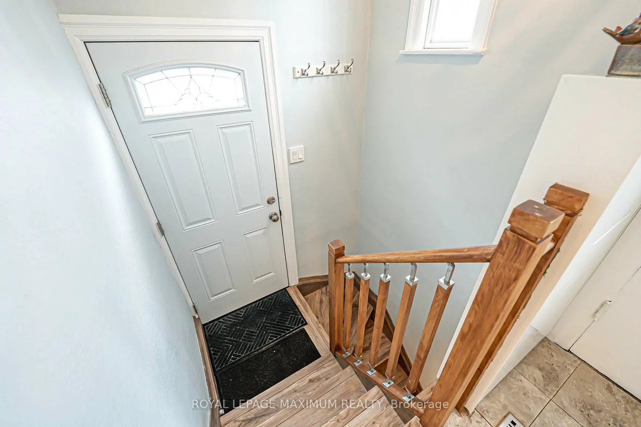 2113, Keele, Beechborough-Greenbrook, Toronto